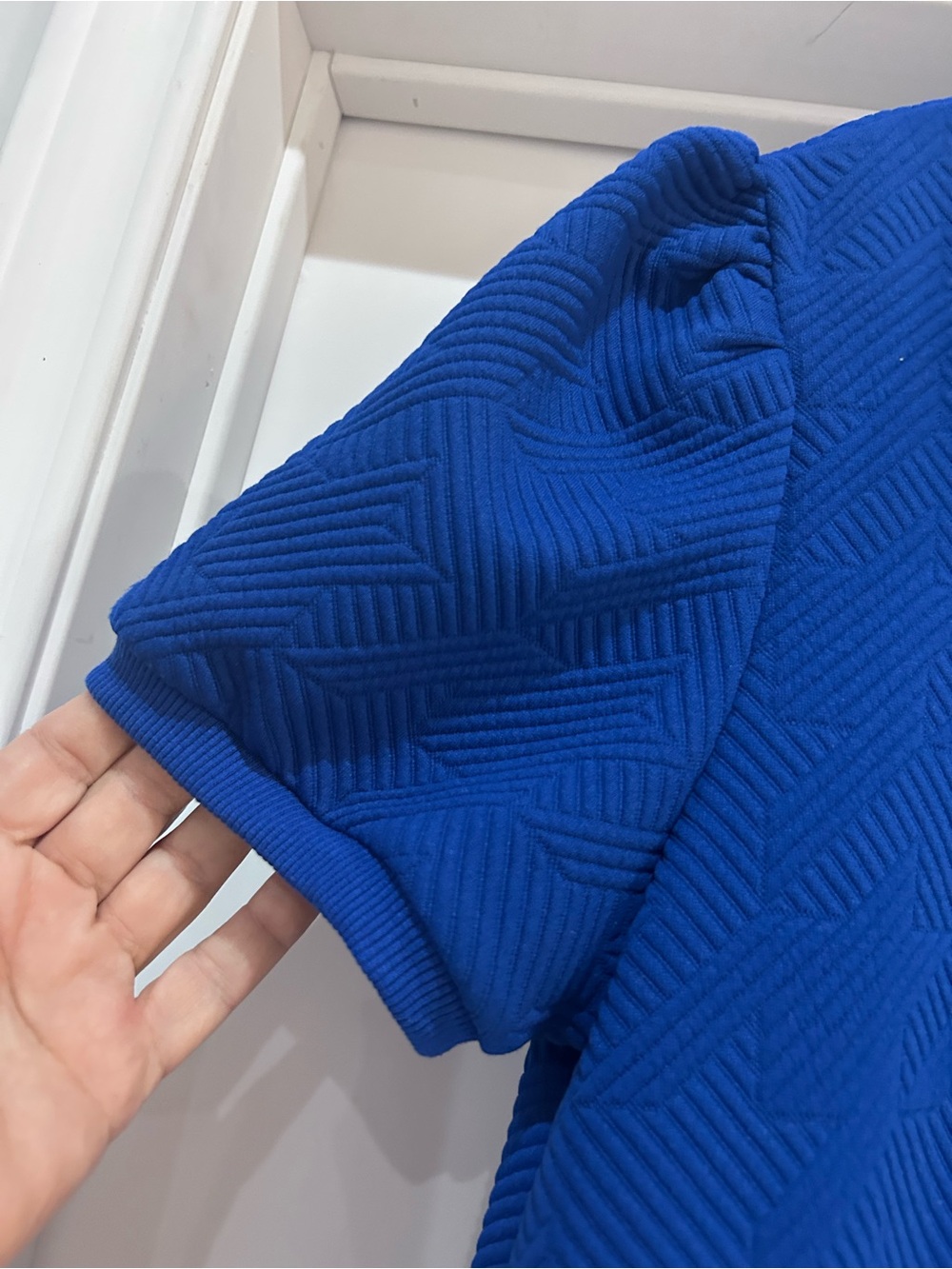 SSYS size L, Royal Blue Textured Zip-Neck Dress - Picture 2 of 9